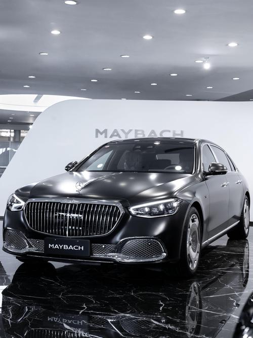 重庆3岚图汽车的售后服务让用户无忧出行，迈巴赫未来的豪华车趋势